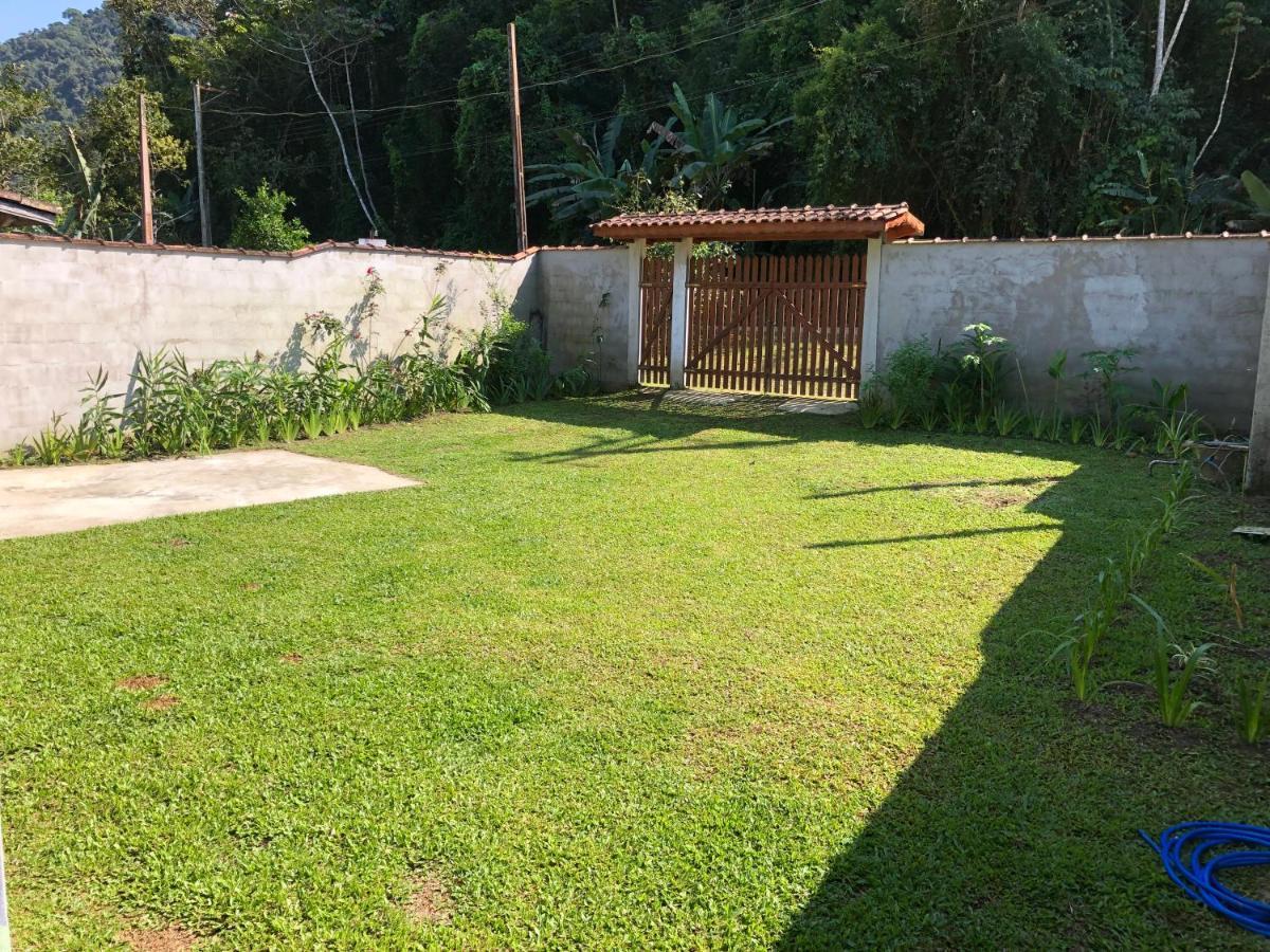 우바투바 Casa Ampla E Confortavel A 10 Minutos Praia Ubatumirim Cambuca 빌라 외부 사진