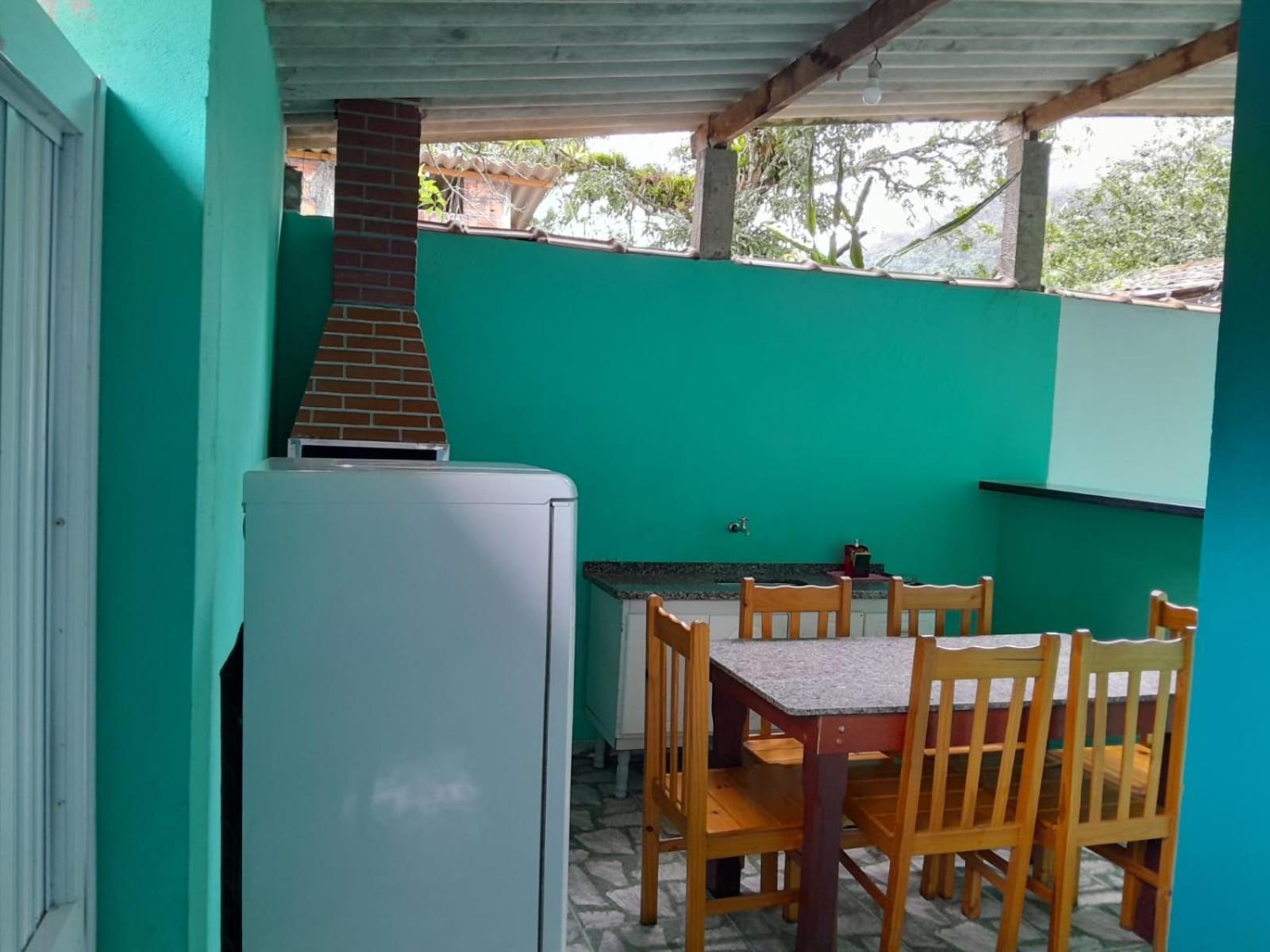 우바투바 Casa Ampla E Confortavel A 10 Minutos Praia Ubatumirim Cambuca 빌라 외부 사진